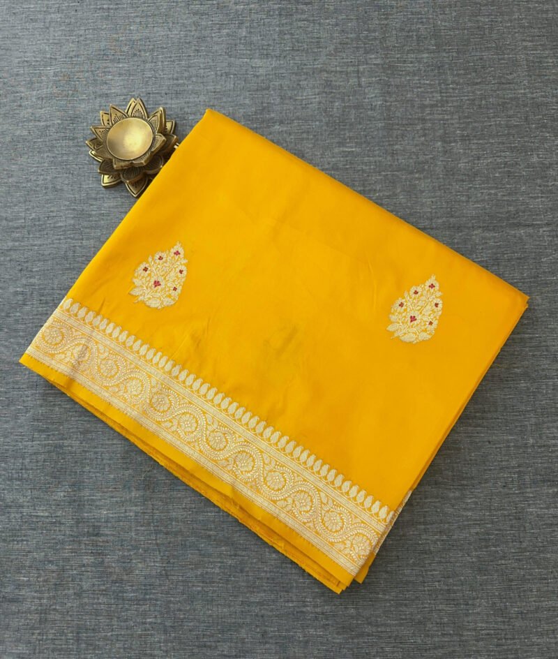 Golden Yellow Silk Saree - Image 3